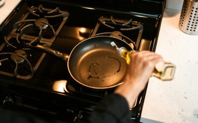 A Comprehensive Guide to Cleaning Up Cooking Oil Spills in Commercial Kitchens